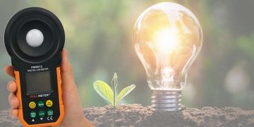 เข้าใจเครื่องวัดแสงคือสำหรับการวัดความสว่างลักซ์ Lux