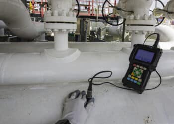 Ultrasonic thickness measurement คือ